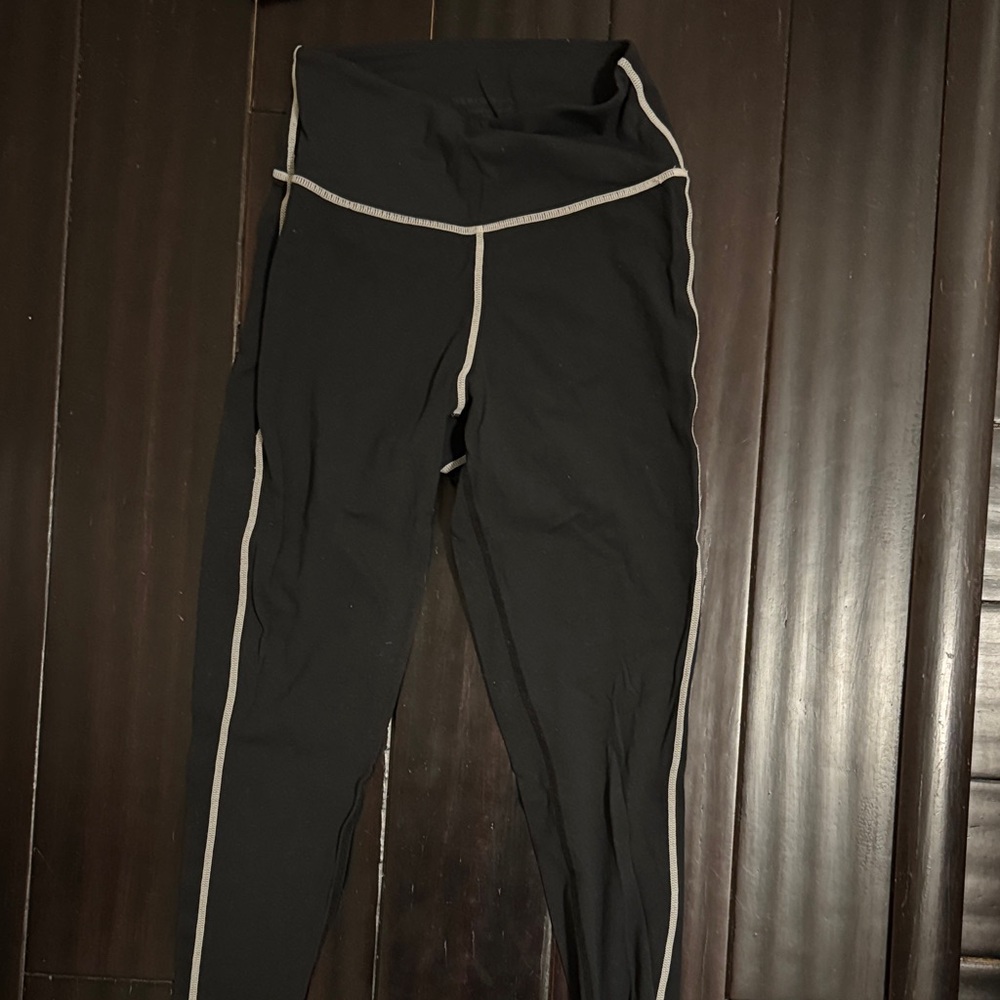 WeWoreWhat Matching Workout Set - Picture 4 of 4